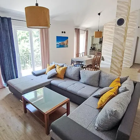 Fameja By Interhome Apartamento *