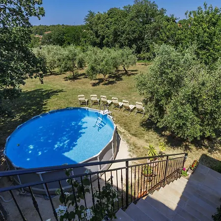 Fameja By Interhome Ližnjan