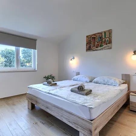 Fameja By Interhome