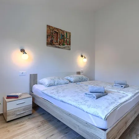 Fameja By Interhome * Ližnjan